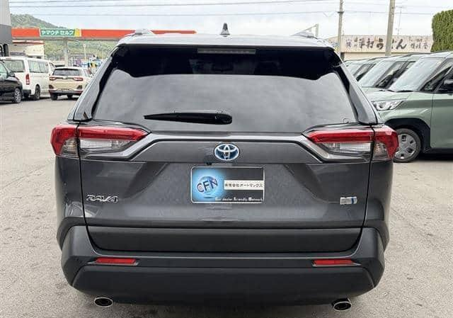 2023 TOYOTA RAV4 2.5 HYBRID