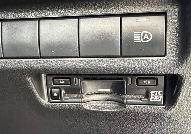 2023 TOYOTA RAV4 2.5 HYBRID