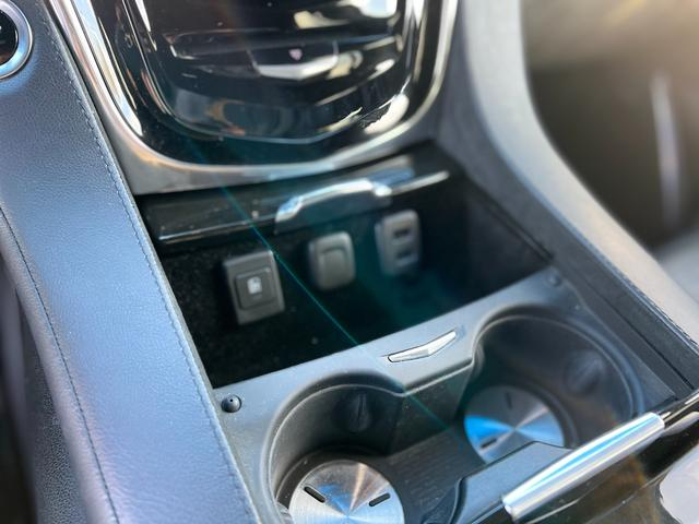 CADILLAC ESCALADE PLATINUM
