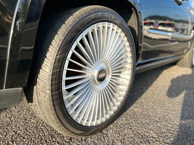 CADILLAC ESCALADE PLATINUM