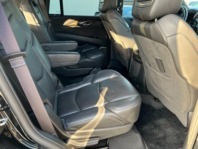 CADILLAC ESCALADE PLATINUM