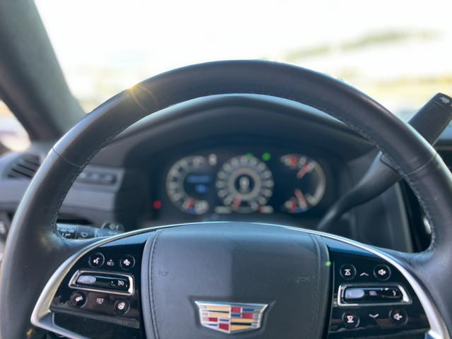 CADILLAC ESCALADE PLATINUM