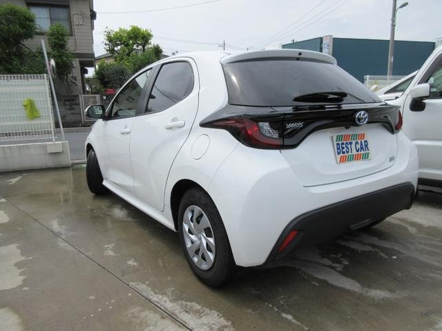 2023 TOYOTA YARIS HYBRID X