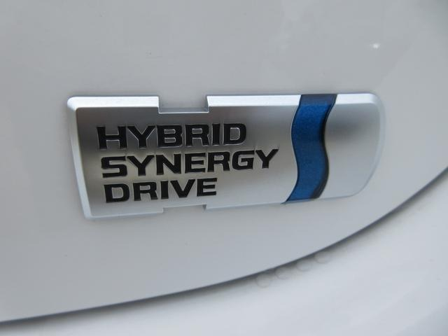 2023 TOYOTA YARIS HYBRID X