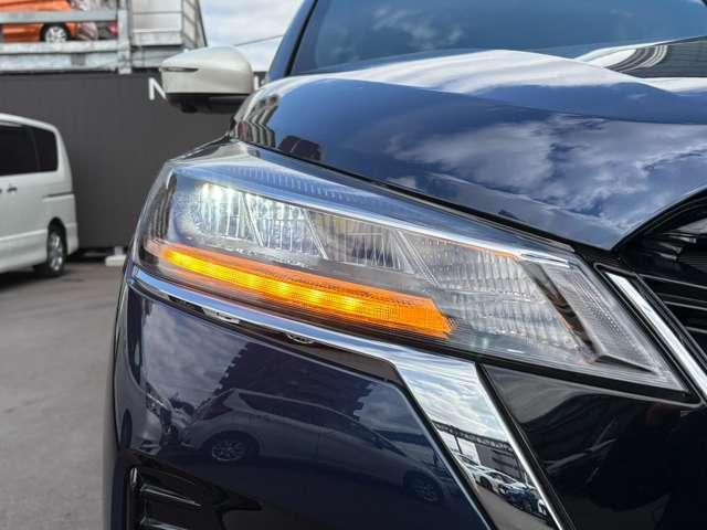NISSAN KICKS X