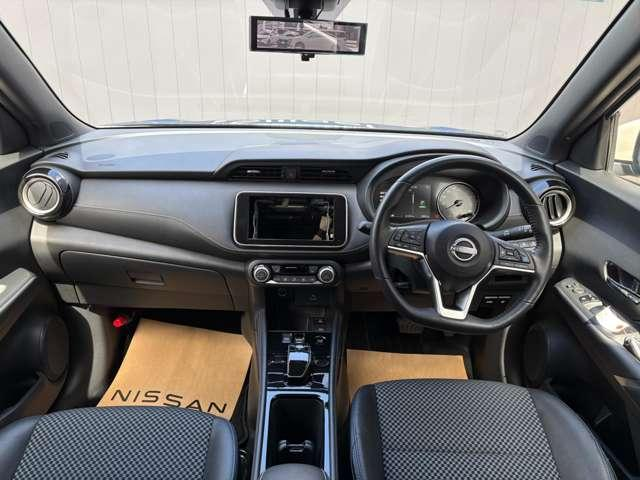 NISSAN KICKS X