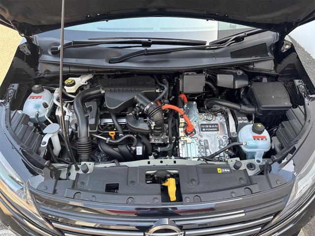 NISSAN NOTE X