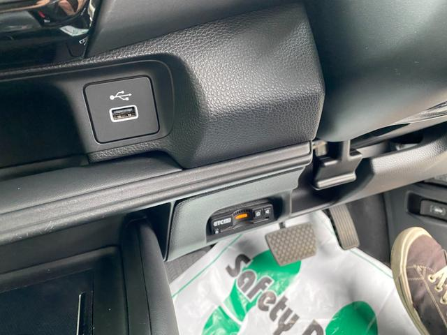 HONDA VEZEL E:HEV X