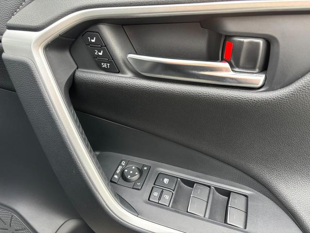 TOYOTA RAV4 HYBRID G