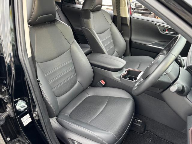 TOYOTA RAV4 HYBRID G