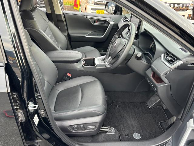 TOYOTA RAV4 HYBRID G