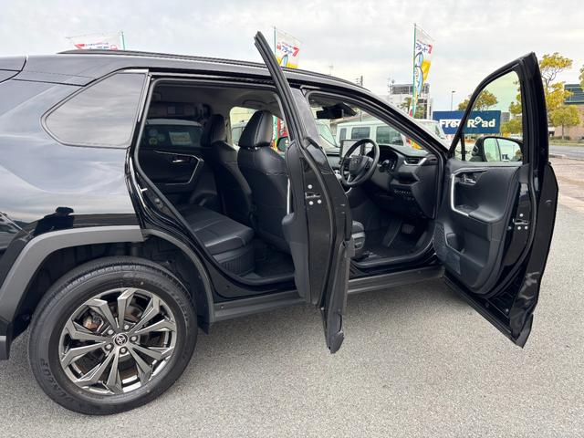 TOYOTA RAV4 HYBRID G