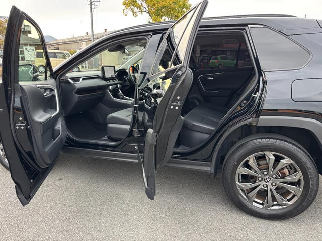 TOYOTA RAV4 HYBRID G