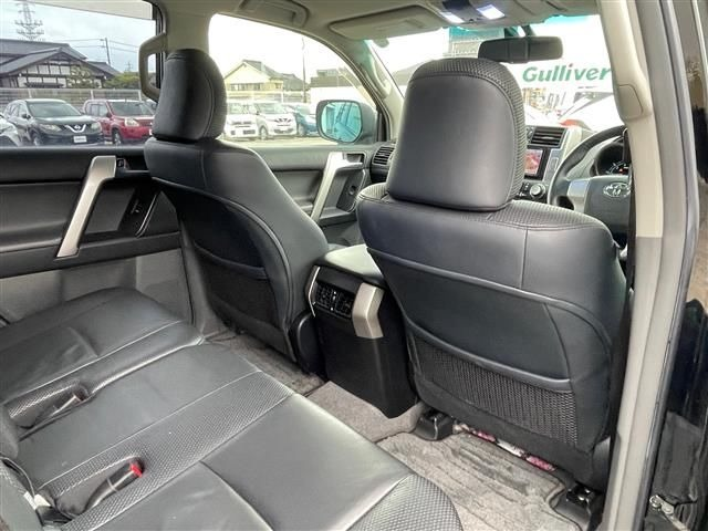 TOYOTA LAND CRUISER PRADO TXL Package