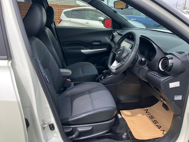 NISSAN KICKS X