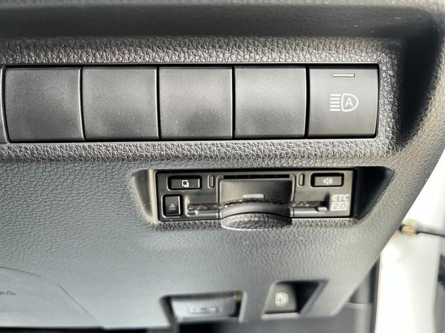 TOYOTA RAV4 HYBRID ADVENTURE OFFROAD PACKAGE II