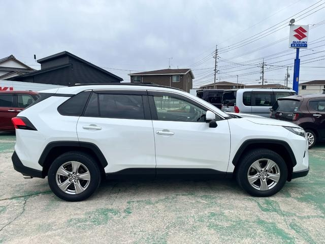 TOYOTA RAV4 HYBRID ADVENTURE OFFROAD PACKAGE II