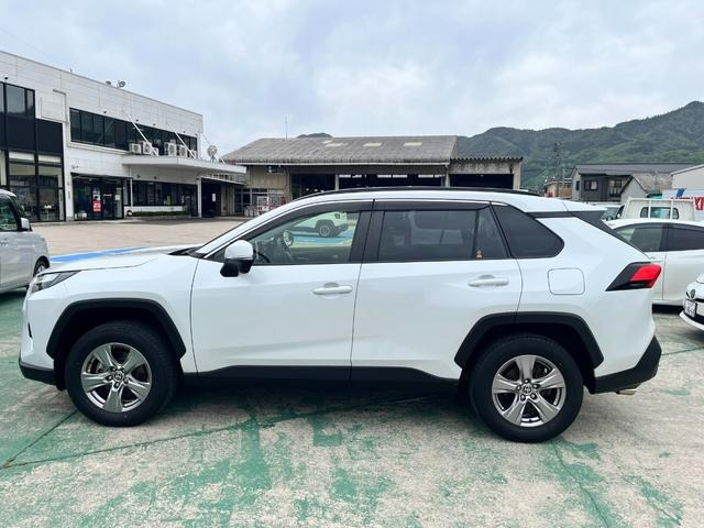 TOYOTA RAV4 HYBRID ADVENTURE OFFROAD PACKAGE II